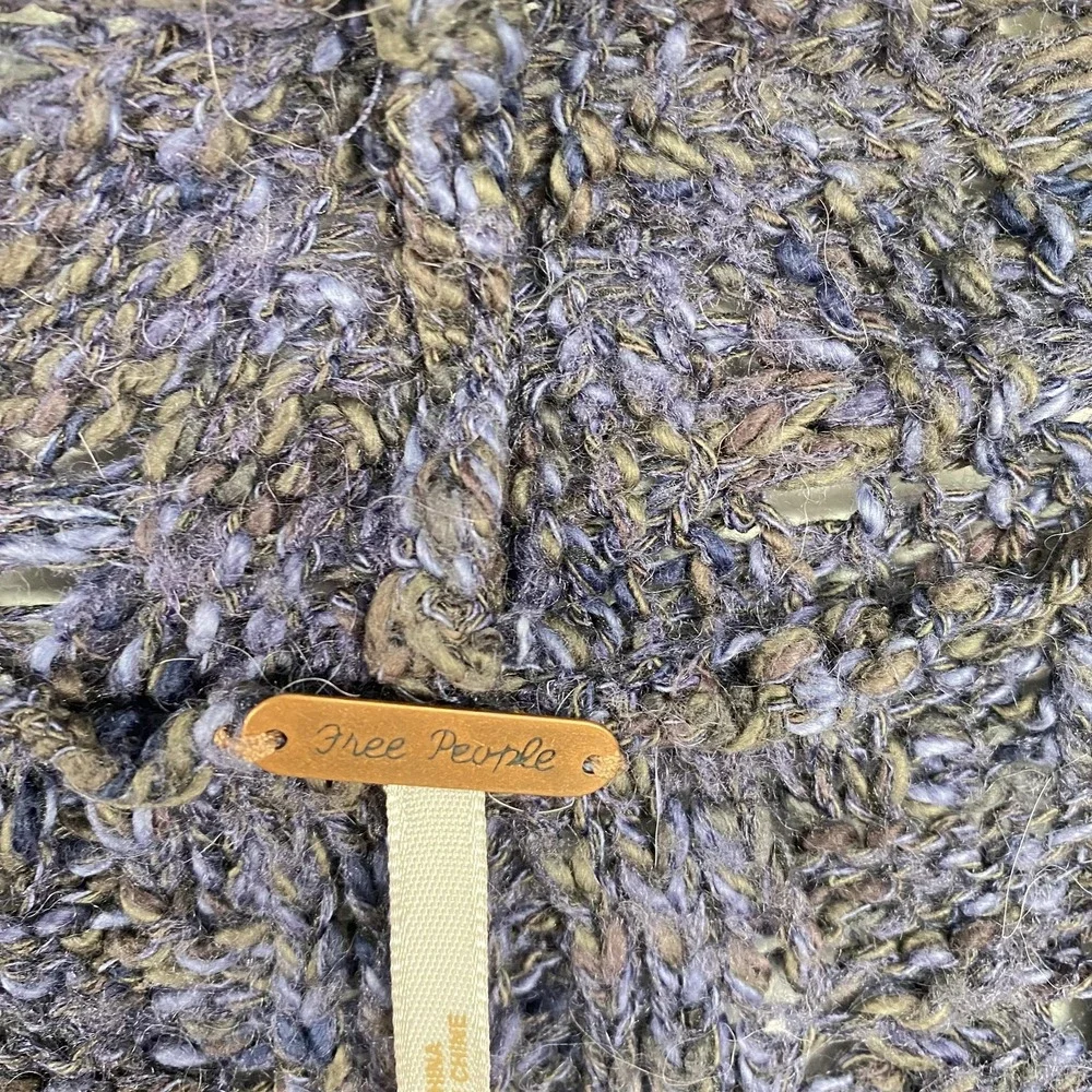 Free People Sweater Womens Large Purple Button Up Textured Cardigan Boho Knit - Picture 2 of 11